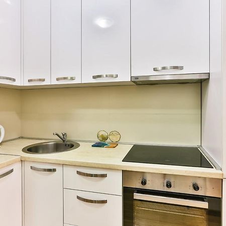 City Montesun Apartments Будва Экстерьер фото