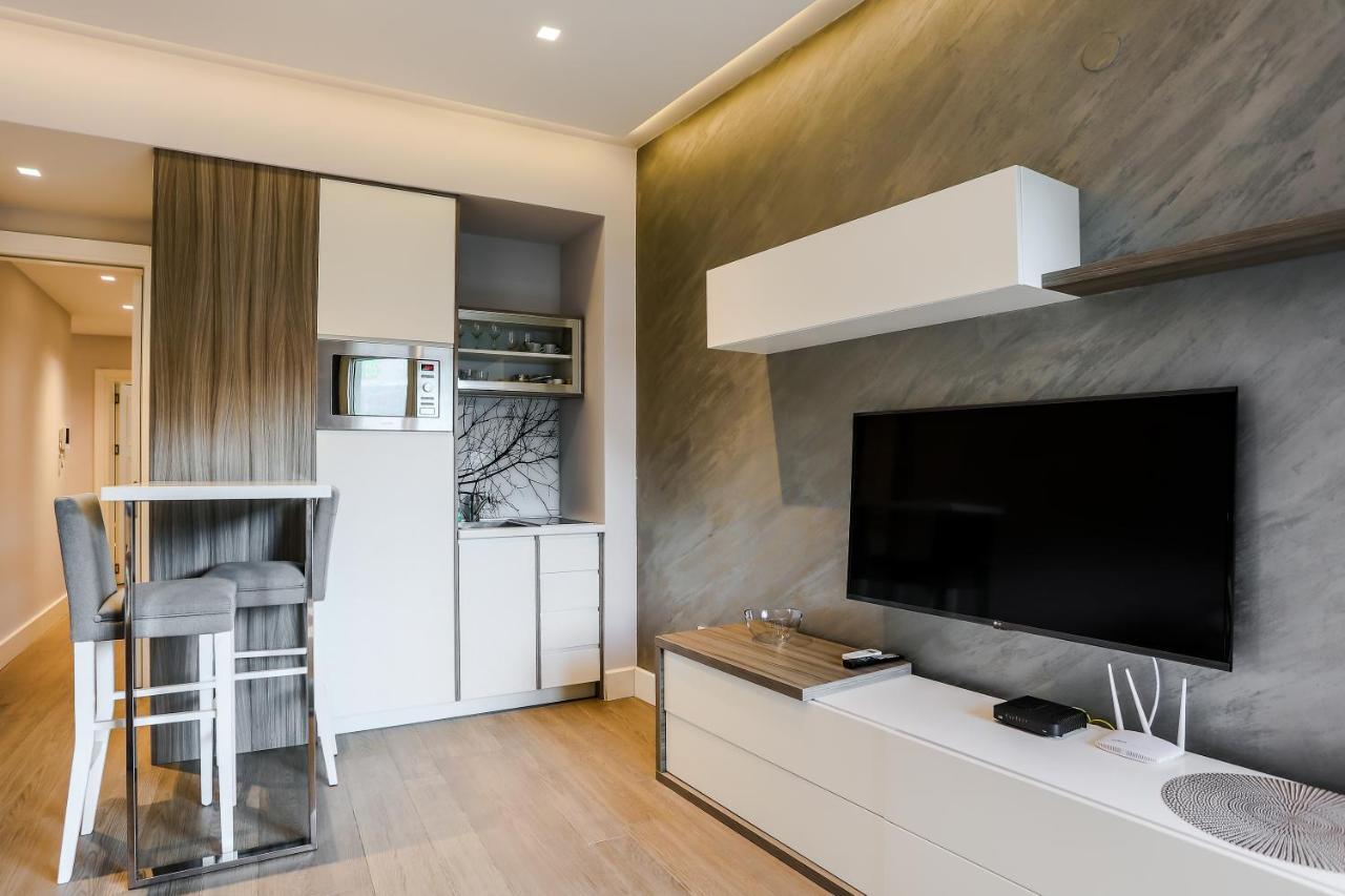 City Montesun Apartments Будва Экстерьер фото
