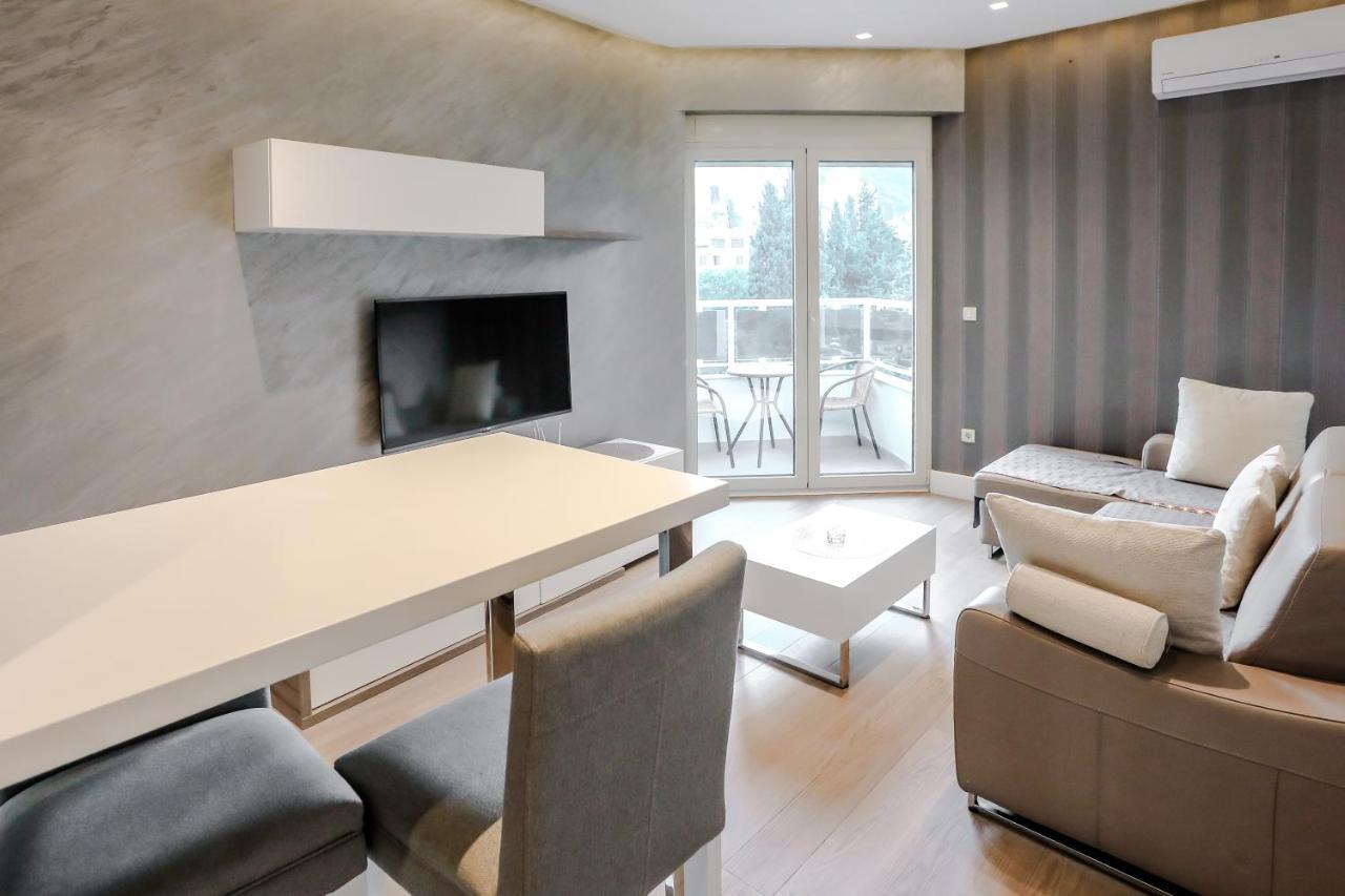 City Montesun Apartments Будва Экстерьер фото